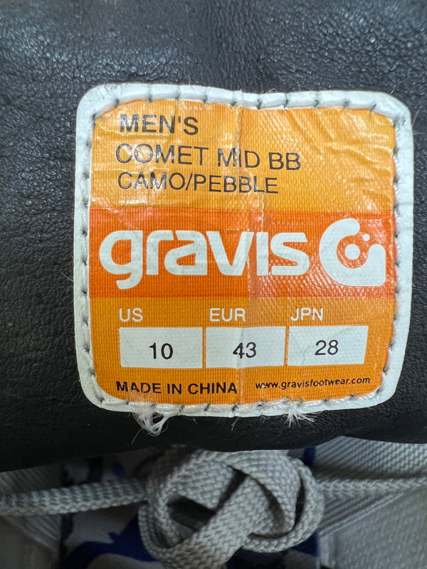 【中古品】【メンズ】 GRAVIS グラビス COMET MID BB STASH コメットミッドBB スタッシュ スニーカー 靴 162-260824-YS-07-hon サイズ：28 カラー：CAMO/PEBBLE 万代Net店