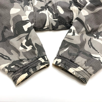 【現状渡し品】【メンズ】 US ARMY アメリカ軍 ジャケット アウター 145-250831-hn-04-fur サイズ：XXL カラー：グレー/カモフラージュ 万代Net店