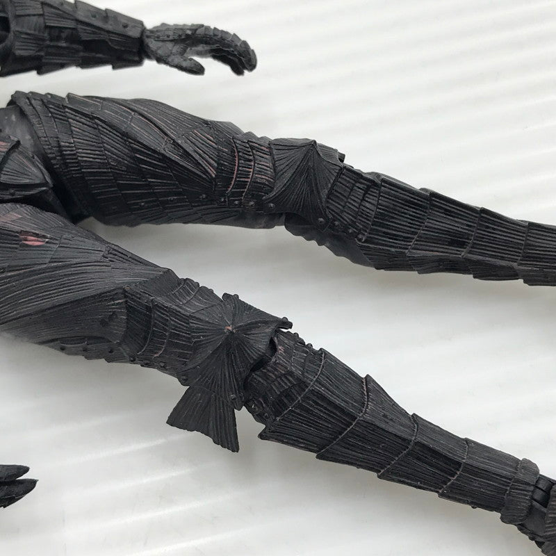 【中古美品】 ベルセルク S.H.Figuarts ガッツ (狂戦士の甲冑) -激情- 開封済み 052-260713-ti-01-tagh 万代Net店