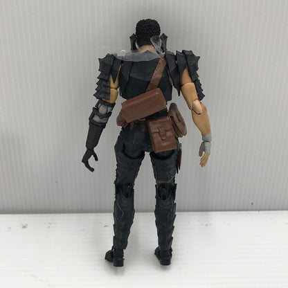 【中古美品】 ベルセルク S.H.Figuarts ガッツ (狂戦士の甲冑) 開封済み 052-260713-ti-02-tagh 万代Net店
