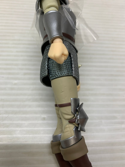 【現状渡し品】 figma ライオス ダンジョン飯 GOODSMILE ONLINE SHOP＆オンラインショップ限定 フィギュア 箱あり 051-260907-YT-03-min 万代Net店