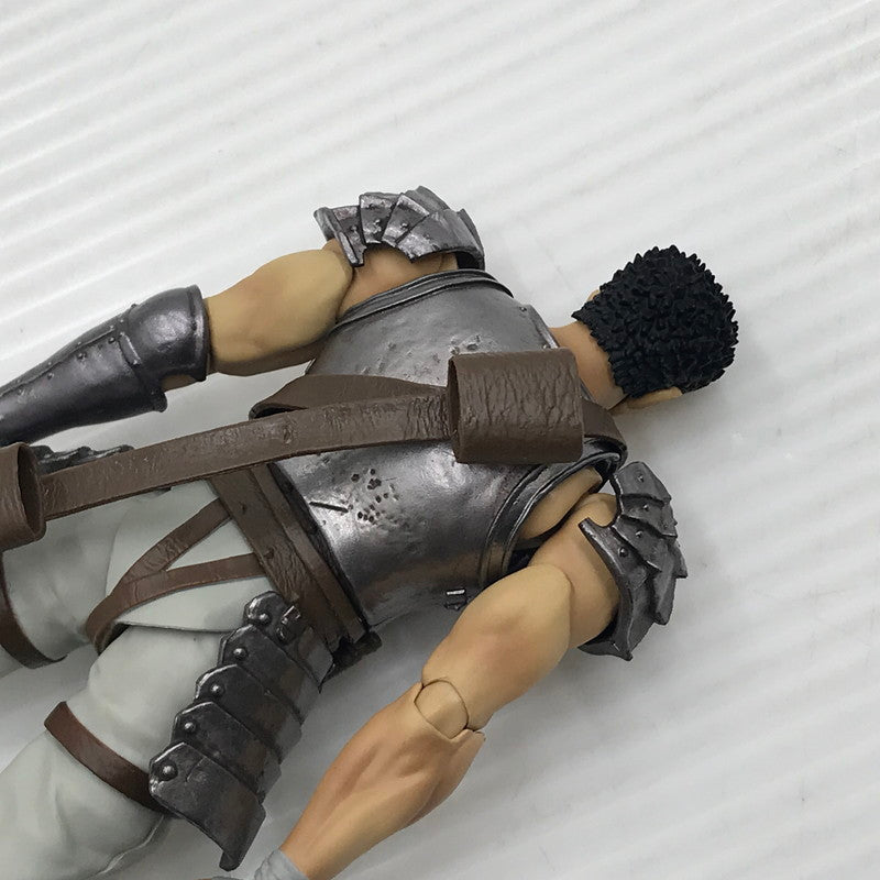 【中古美品】 ベルセルク S.H.Figuarts ガッツ (鷹の団) 開封済み 052-260713-ti-08-tagh 万代Net店