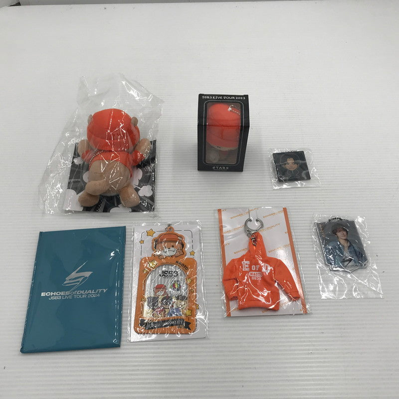 【中古品】 EXILE NAOTO(ななのすけ) グッズセット ぬいぐるみ キーホルダー アクリルスタンド等 アクスタキズ・ぬいぐるみ保管臭あり 087-261015-ti-02-tag 万代Net店