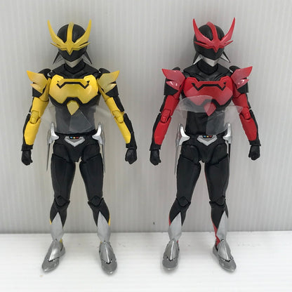 【中古品】 S.H.Figuarts 真骨彫製法 ウイングマン デルタエンドセット 開封済み 多少の塗装のはがれあり 044-260714-ti-04-tagh 万代Net店