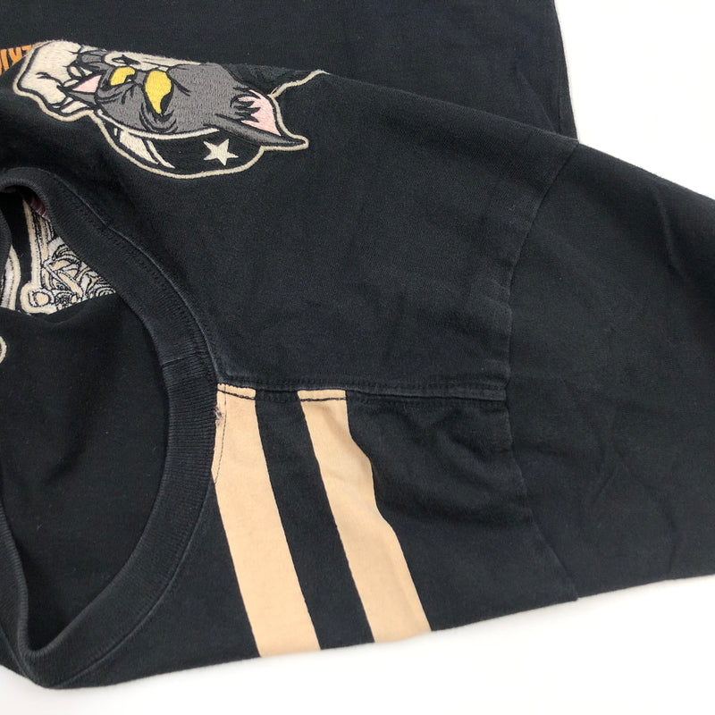 【現状渡し品】【メンズ】 VANSON バンソン TOM AND JERRY EMBROIDERY LS TEE トムアンドジェリー 刺繡 長袖Tシャツ トップス 145-261024-hn-04-fur サイズ：M カラー：ブラック/ベージュ系 万代Net店