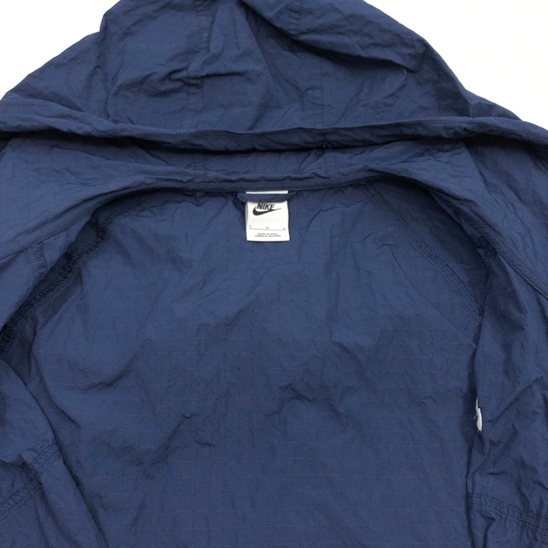 【中古品】【メンズ】 NIKE ナイキ CLUB BOWLINE JACKET FN3109-410 クラブボウラインジャケット レインジャケット アウター 148-261025-hn-09-fur サイズ：L カラー：ネイビー 万代Net店