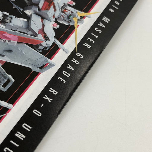 【未使用品】 MG 1/100 ユニコーンガンダム [リサーキュレーションカラー/クリアネオングリーン] 機動戦士ガンダムUC 058-260808-ma-11-fur 万代Net店