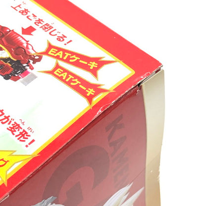 【未使用品】 BANDAI TOYS 仮面ライダーガヴ DXガヴホイッピア&ケーキングゴチゾウ 特典DXブシュエルゴチソウ付き 042-260809-ma-02-fur 万代Net店