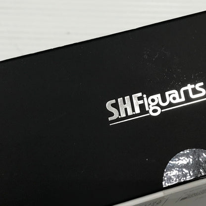 【中古美品】 S.H.Figuarts 真骨彫製法 仮面ライダークウガ 九郎ヶ岳の死闘セット 未開封 042-260727-ti-07-tagh 万代Net店