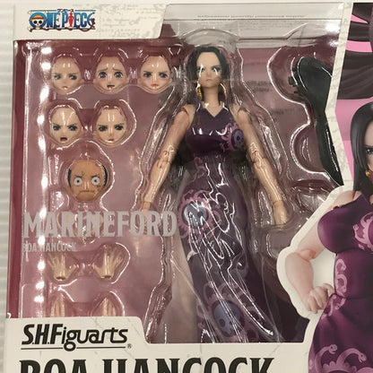 【中古美品】 S.H.Figuarts ワンピース ボア・ハンコック -マリンフォード頂上決戦- 未開封 047-260727-ti-09-tagh 万代Net店
