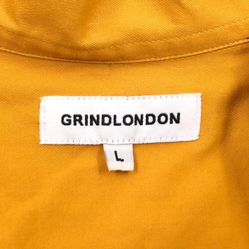 【現状渡し品】【メンズ】 GRIND LONDON グラインドロンドン HALF ZIP LS SHIRT ハーフジップ 長袖シャツ カジュアルシャツ トップス 142-261028-hn-05-fur サイズ：L カラー：イエロー系 万代Net店