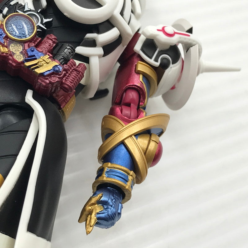 【中古品】 S.H.Figuarts 仮面ライダーエボル ブラックホールフォーム(フェーズ4) 仮面ライダービルド 開封済み 箱ゆがみあり 042-260728-ti-01-tagh 万代Net店