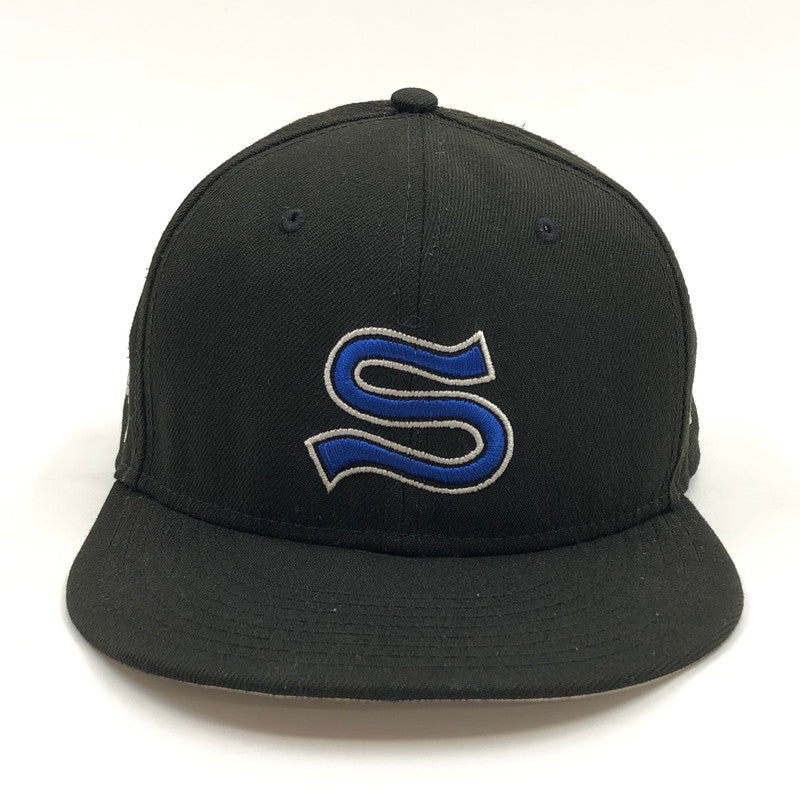 【ジャンク品】【メンズ/レディース】 NEW ERA ニューエラ × Stussy ステューシー キャップ 帽子 185-250914-hn-03-fur サイズ：7 3/8(58.7cm) カラー：ブラック 万代Net店