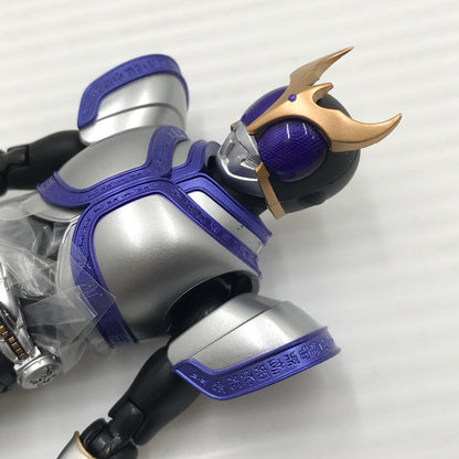 【中古品】 バンダイ S.H.Figuarts 真骨彫製法 仮面ライダークウガ タイタンフォーム 開封済み 042-260730-ti-04-tagh 万代Net店
