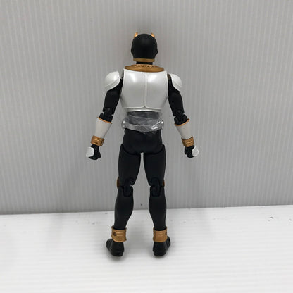 【中古美品】 バンダイ S.H.Figuarts 真骨彫製法 仮面ライダークウガ グローイングフォーム 開封済み 042-260730-ti-07-tagh 万代Net店