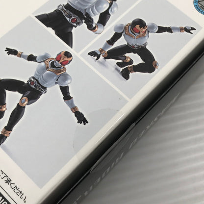 【中古美品】 バンダイ S.H.Figuarts 真骨彫製法 仮面ライダークウガ グローイングフォーム 開封済み 042-260730-ti-07-tagh 万代Net店
