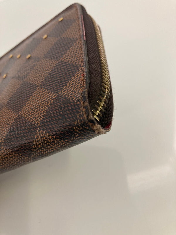 【現状渡し品】【レディース】 LOUIS VUITTON ルイヴィトン N60122 ジッピーウォレット スタッズ ダミエ エベヌ 長財布 ラウンドファスナー (ICH) 179-260823-AS-7-hon カラー：ブラウン 万代Net店