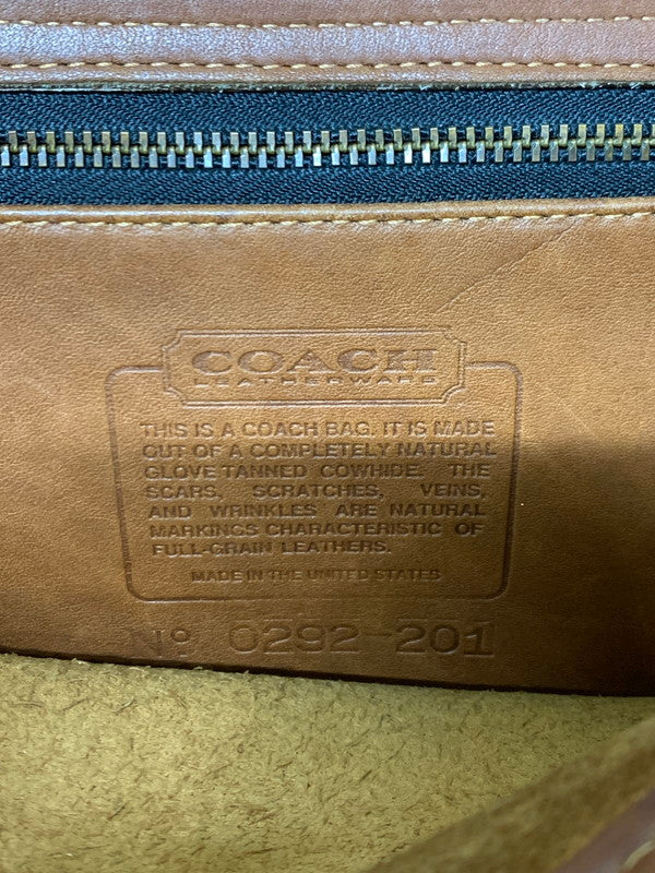 【現状渡し品】【メンズ】 OLD COACH オールド コーチ ショルダーバッグ ビジネスバッグ カバン レザー 180-261004-hu-21-min カラー：キャメル系 万代Net店