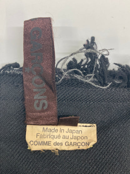 【中古品】【レディース】 COMME des GARCONS コムデギャルソン POLYESTER CRINKLE CUT OFF SIDE SLIT SKIRT GC-S011 ポリ縮絨断ち切りサイドスリットスカート ボトムス 260826-YS-10-hon サイズ：S カラー：ブラック 万代Net店