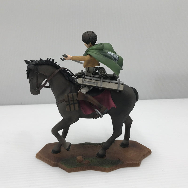 【中古品】 一番くじ 進撃の巨人 ～壁外調査女型捕縛作戦～ B賞 リヴァイ騎馬フィギュア 本体のみ キズ・汚れあり 052-260804-ti-11-tagh 万代Net店