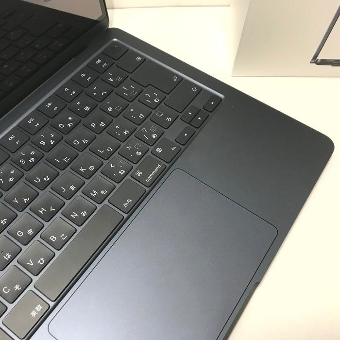 【中古品】Apple アップル Apple MacBook Air 2022 M2 13.6インチ メモリ8GB SSD256GB MLY33J/A 089-250502-YS-6-fuz 万代Net店