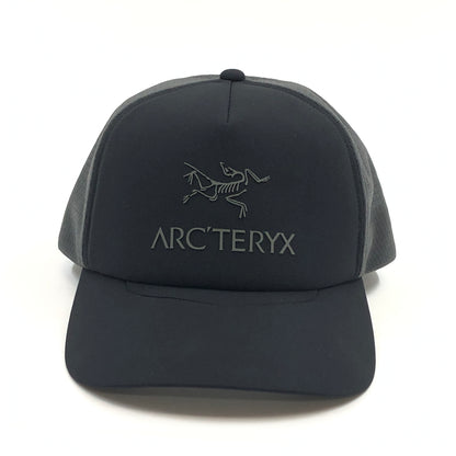 【中古品】【メンズ/レディース】 ARC'TERYX アークテリクス BIRD WORD TRUCKER CURVED X00007763 バード ワード トラッカー カーブド キャップ 帽子 185-260815-hn-03-fur サイズ：フリーサイズ カラー：ブラック/グレー 万代Net店