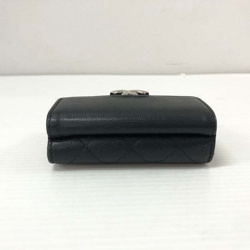 【中古品】【レディース】 CHANEL シャネル AP1175 ダブルココクリップ 三つ折り財布 グレインドカーフスキン マトラッセ ウォレット 財布 181-231130-ma-15-tei カラー：ブラック 万代Net店
