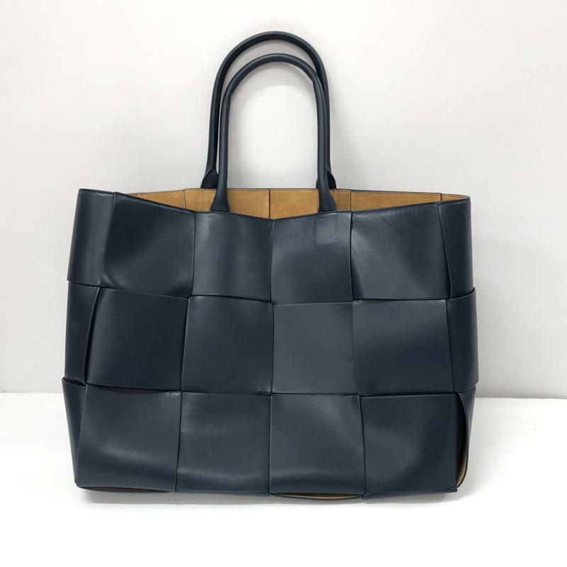 【中古品】【メンズ】 BOTTEGAVENETA ボッテガヴェネタ ラージ アルコ トートバッグ かばん 180-240220-ma-2-tei カラー：ネイビー 万代Net店