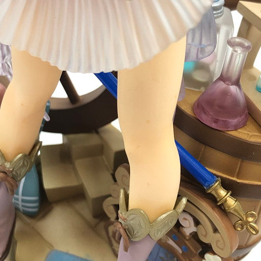 【中古品】 トトリのアトリエ～アーランドの錬金術士2～ 1/8スケール トトリ 塗装済み完成品 053-261023-ma-03-fur 万代Net店
