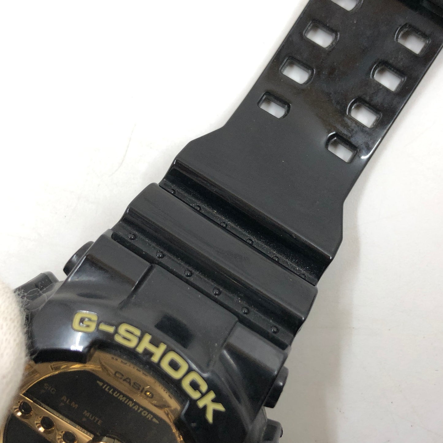 【中古品】【メンズ】 G-SHOCK ジーショック GD-100GB-1JF GD-100 SERIES DIGITAL WATCH デジタル 腕時計 196-260531-hn-02-fur カラー：ブラック/ゴールド 万代Net店