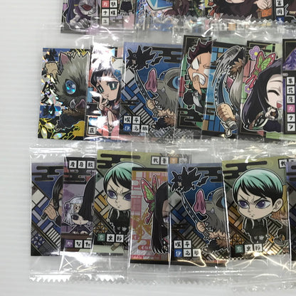 【中古品】 鬼滅の刃 シール カード 大量 セット ウエハース付属シール等 開封未開封混合 051-260609-ti-10-tag 万代Net店