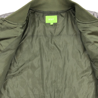 【現状渡し品】【メンズ】 HUF ハフ LIGHTNING BOMBER JACKET JK00371 ライトニング ボンバージャケット 中綿 アウター 142-260819-hn-10-fur サイズ：M カラー：オリーブ/ベージュ 万代Net店