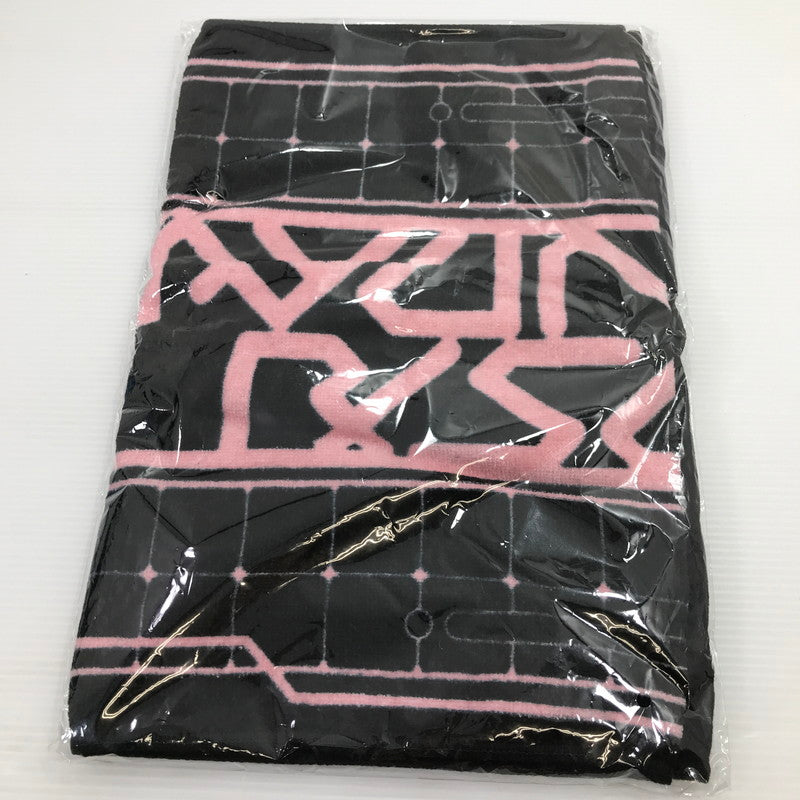 【中古美品】 ホロライブ アユンダ・リス 誕生日記念2025 異世界トラックドライバー フェイスタオル＆ゆらゆらアクリルジオラマスタンド 2点セット パッケージ未開封 053-260611-ti-20-tag 万代Net店