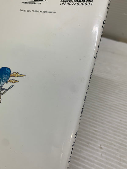 【中古品】 エスカ&ロジーのアトリエ ~黄昏の空の錬金術士~ 公式ビジュアルブック 005-250723-AS-18-min 万代Net店