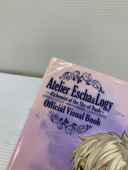 【中古品】 エスカ&ロジーのアトリエ ~黄昏の空の錬金術士~ 公式ビジュアルブック 005-250723-AS-18-min 万代Net店