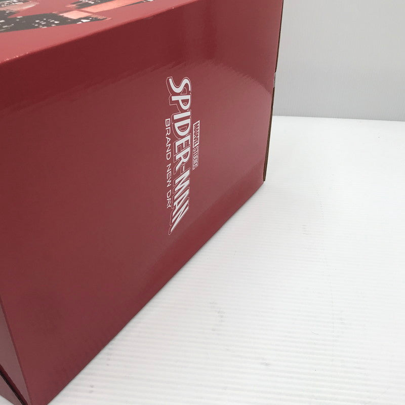 【中古美品】 Happyくじ MARVEL スパイダーマン：ブランド・ニュー・デイ A賞 スパイダーマン スイングスタチュー 未開封 箱イタミあり 055-260820-ti-12-tag 万代Net店