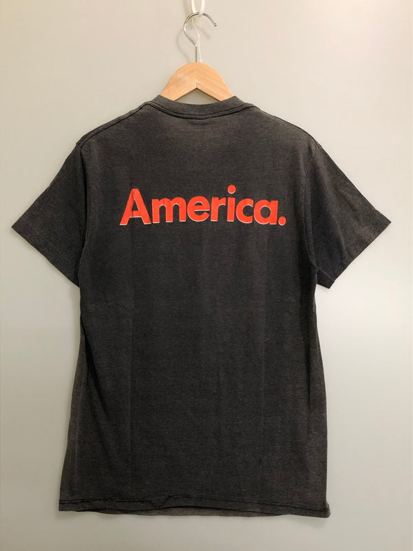 【現状渡し品】【メンズ】 BON JOVI ボン・ジョヴィ 80S NEW JERSEY SYNDICATE TOUR TEE 80年代 ニュー ジャージー シンジケート ツアー 半袖Tシャツ メンズ トップス 146-260510-em-68-min カラー：グレー 万代Net店