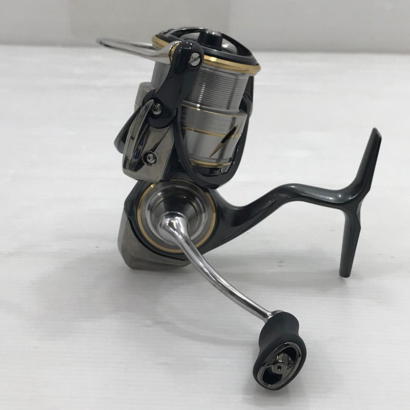【中古品】DAIWA ダイワ 20 LUVIAS ルビアス FC LT2500S スピニングリール 釣り 釣り具等 134-260212-yk-02-tag 万代Net店