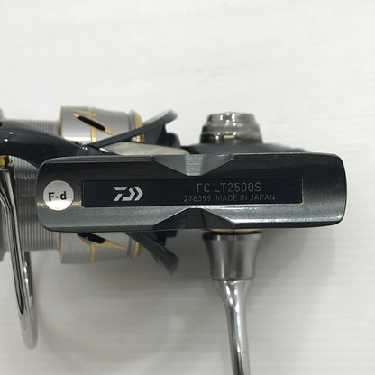 【中古品】DAIWA ダイワ 20 LUVIAS ルビアス FC LT2500S スピニングリール 釣り 釣り具等 134-260212-yk-02-tag 万代Net店