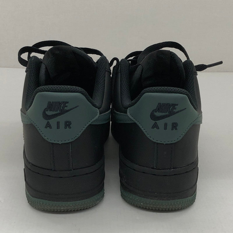 【中古品】【レディース】 NIKE ナイキ AIR FORCE 1 '07 FJ4146-001 エア フォース 1 '07 スニーカー シューズ 靴 160-250224-hn-04-fur サイズ：24.0cm US 6 カラー：ブラック/ヴィンテージグリーン 万代Net店