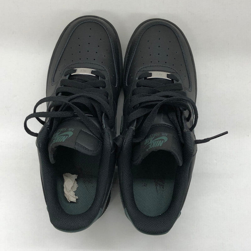 【中古品】【レディース】 NIKE ナイキ AIR FORCE 1 '07 FJ4146-001 エア フォース 1 '07 スニーカー シューズ 靴 160-250224-hn-04-fur サイズ：24.0cm US 6 カラー：ブラック/ヴィンテージグリーン 万代Net店