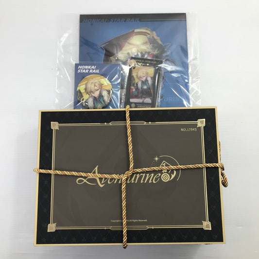 【中古美品】 崩壊:スターレイル アベンチュリン グッズセット 我来博弈 セットボックス 缶バッジ アクリルキーホルダー アクリルスタンド 開封未使用 052-260616-ti-28-tag 万代Net店