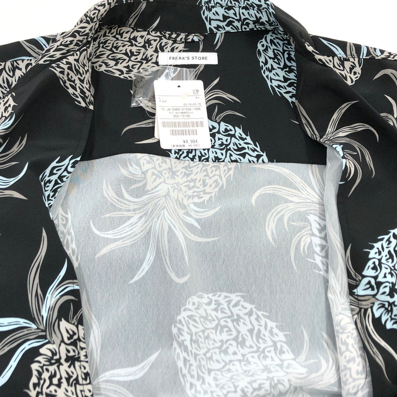 【中古品】【メンズ】 FREAK'S STORE フリークスストア ALOHA SHIRT 10-06-2489-01556 総柄 アロハシャツ カジュアルシャツ 半袖シャツ トップス 142-260823-hn-01-fur サイズ：L カラー：ブラック 万代Net店
