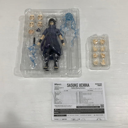 【中古品】 S.H.Figuarts NARUTO -ナルト- 疾風伝 うちはサスケ -闇を焼き切る孤高の忍- 開封済み 刀・鞘欠品 051-260824-ti-07-tag 万代Net店