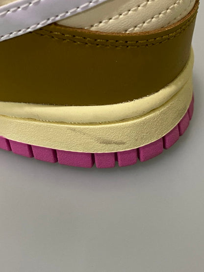 【中古品】【レディース】 NIKE ナイキ FD8683-700 WMNS DUNK LOW ”JUST DO IT” 靴 シューズ 166-240828-AS-22-min サイズ：22.5cm カラー：ベージュ/ブラウン/ピンク 万代Net店