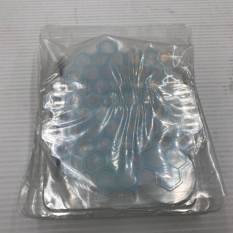 【中古品】 S.H.Figuarts 葬送のフリーレン フェルン 開封済み 本体汚れあり 箱イタミあり 052-260827-ti-14-tagh 万代Net店