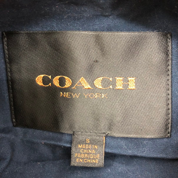 【中古品】【メンズ】 COACH コーチ COACH コート 147-250228-wy-02-tomh サイズ：S カラー：ネイビー/レッド 万代Net店