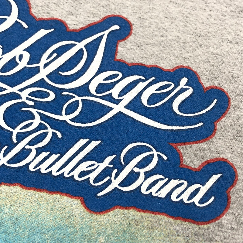 【中古品】【メンズ】 HANES ヘインズ BOB SEGER&THE SILVER BULLET AGAINST THE WIND PRINT S/S TEE 半袖プリントTシャツ トップス 146-260829-hn-06-fur サイズ：XL カラー：グレー 万代Net店
