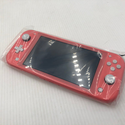 【未使用品】 Nintendo Switch Lite コーラル 034-261006-ns-12-teih 万代Net店