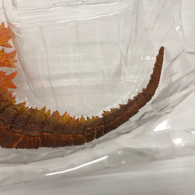 【中古品】 S.H.MonsterArts ゴジラ キング・オブ・モンスターズ バーニング・ゴジラ 2019 044-260813-ns-11-tei 万代Net店